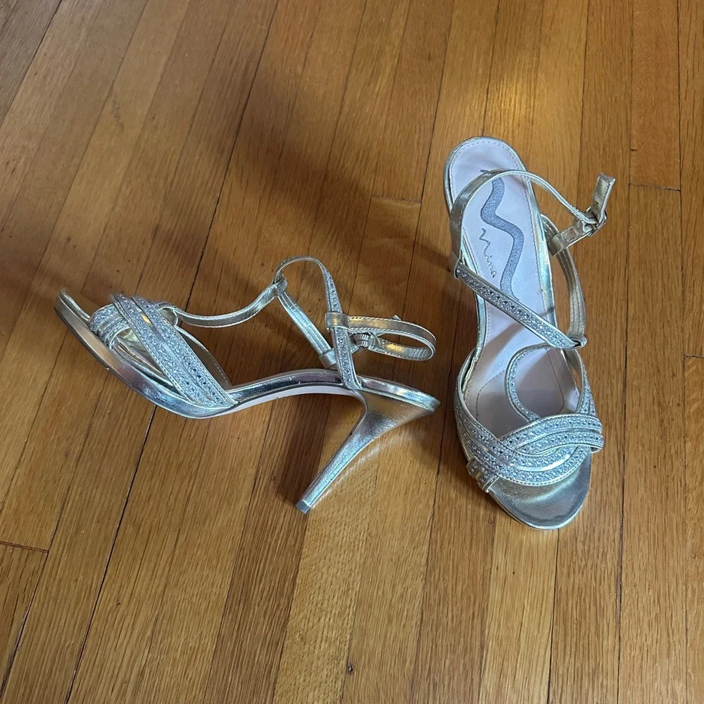 Nina Pale Gold Crystal T-Strap Stiletto Pump Heels, Size 8M, EU 38